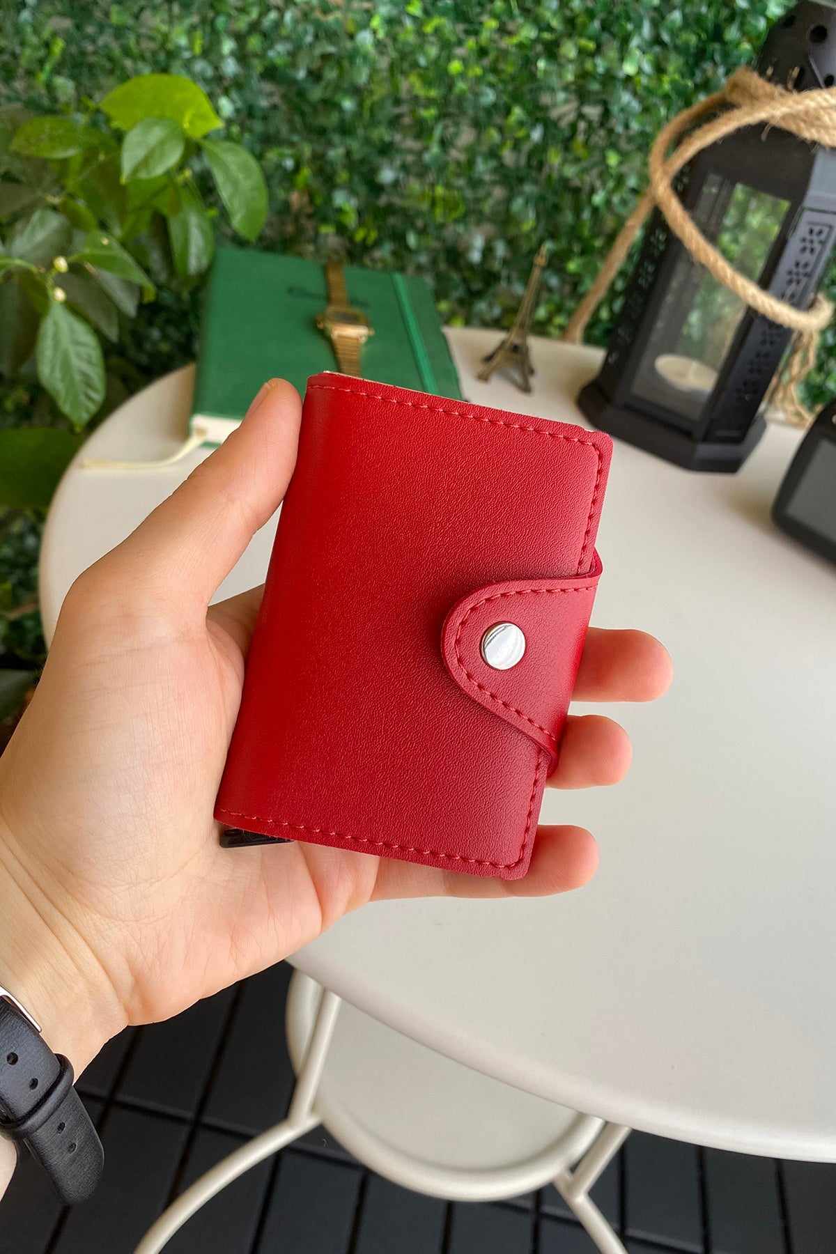 Konk - Synthetic Leather RFID Protection Pop-op Cardholder