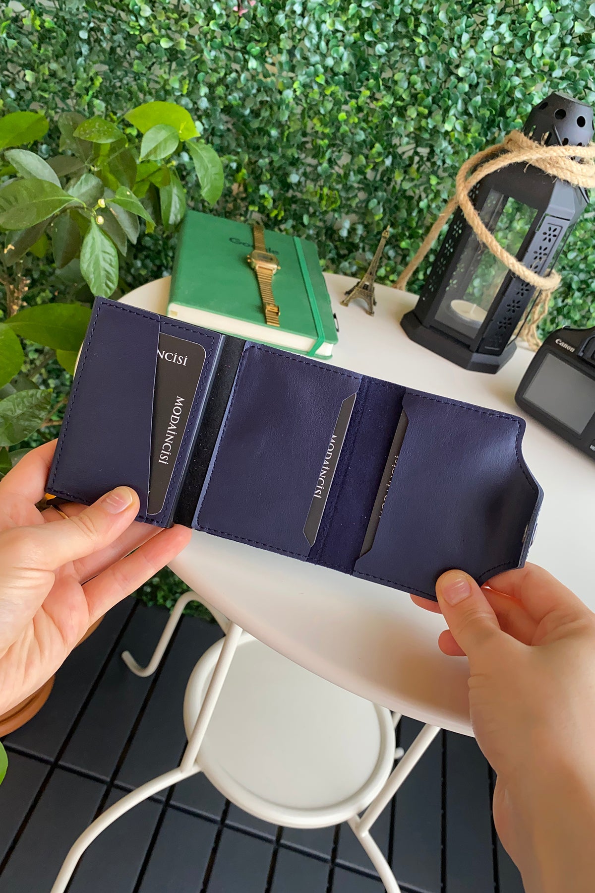 Konk - Synthetic Leather RFID Protection Pop-op Cardholder