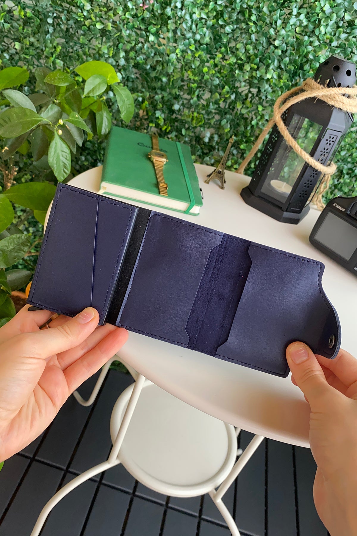 Konk - Synthetic Leather RFID Protection Pop-op Cardholder