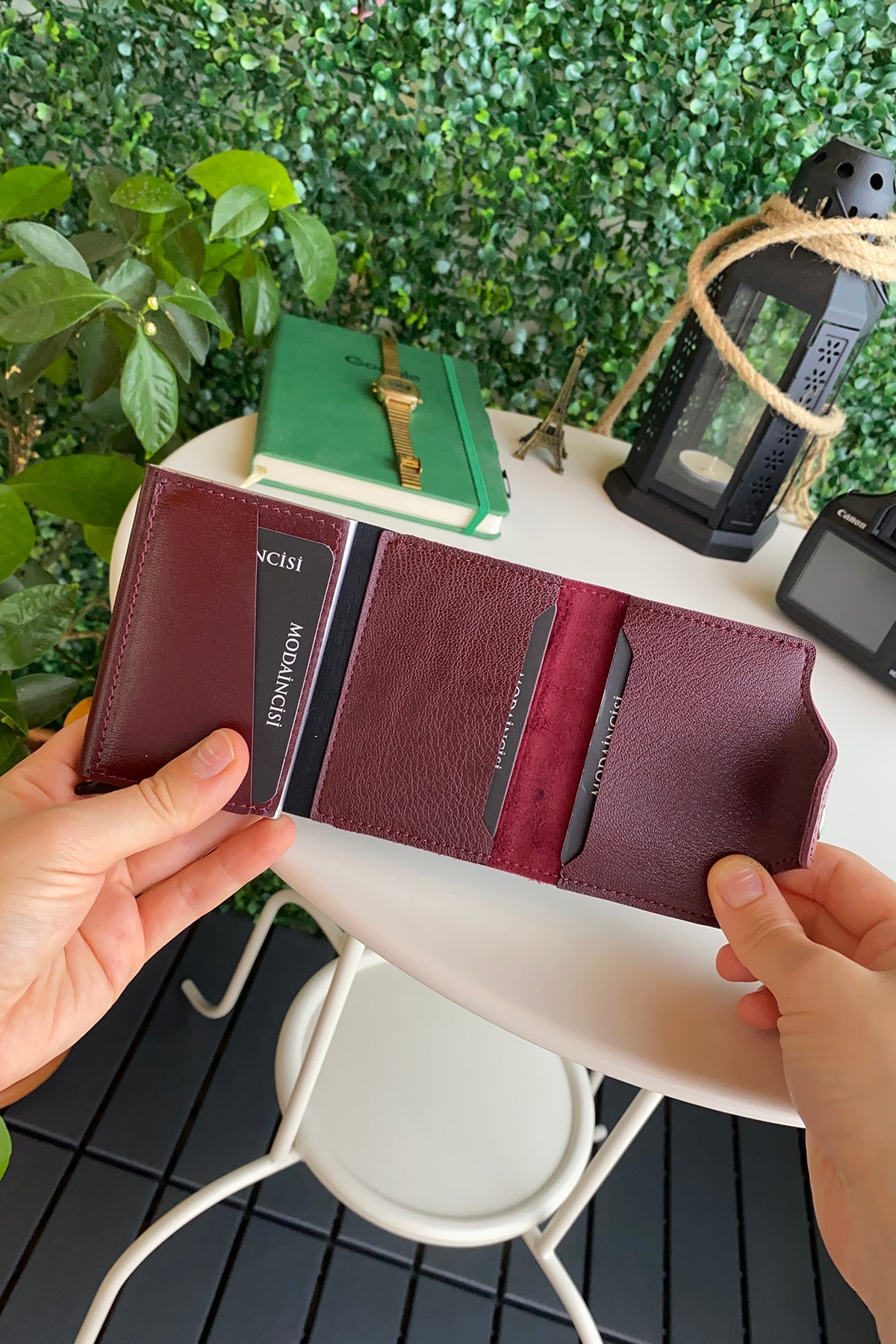 Konk - Synthetic Leather RFID Protection Pop-op Cardholder