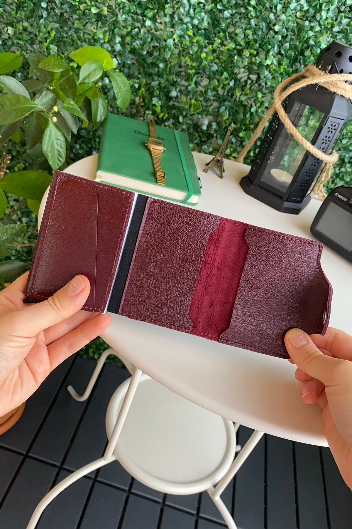 Konk - Synthetic Leather RFID Protection Pop-op Cardholder